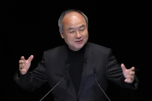 Sucessão no SoftBank: Masayoshi Son avalia futuro e reforça compromisso com IA