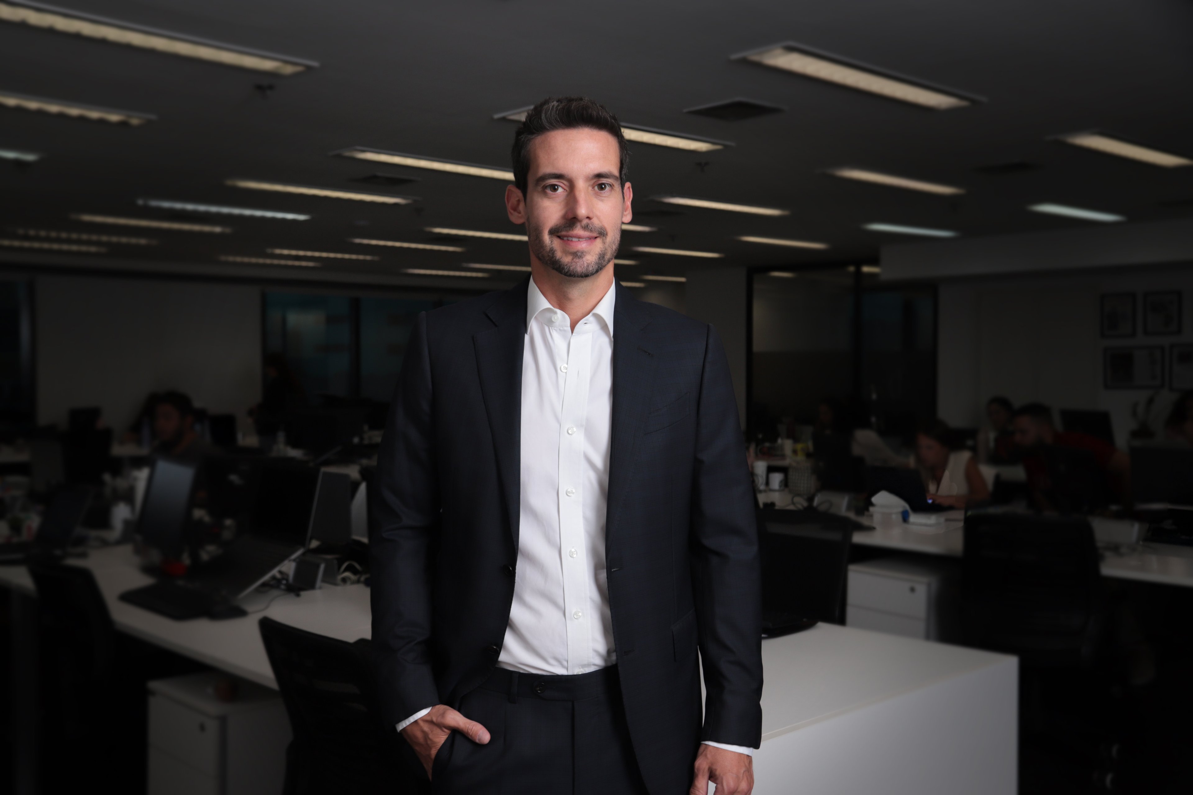 Grupo de e-commerce de moda premium investe R$ 185 milhões para ser o braço direito das varejistas