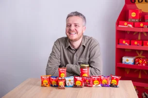 O empreendedor "raiz" que começou fazendo alfajor em casa e hoje vai faturar R$ 30 milhões