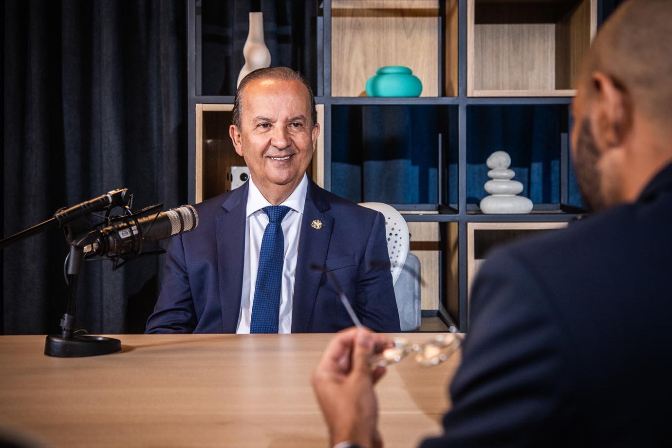 Agregador Inteligov/EXAME: Jorginho Mello sobe para 56,23% e amplia vantagem em SC