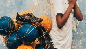Automobilismo, quebrada e Star Wars: 5 lançamentos de sneakers em junho