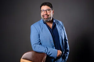 Ele largou a carreira de dentista e construiu um império de R$ 500 milhões