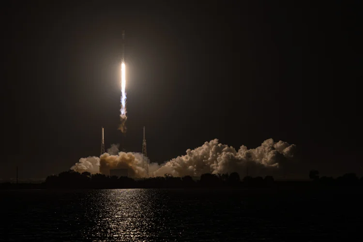 Lançamento do satélite Amazonas Nexus:  satélite geoestacionário de alto desempenho permite acesso à internet de alta velocidade em todo o continente americano, incluindo os corredores norte e sul do oceano Atlântico, a Groenlândia e a Floresta Amazônica (Hispasat/Divulgação)