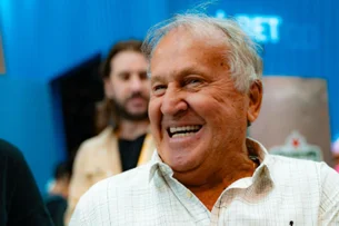 Aos 72, Zico reforça protagonismo no Flamengo como garoto-propaganda do clube