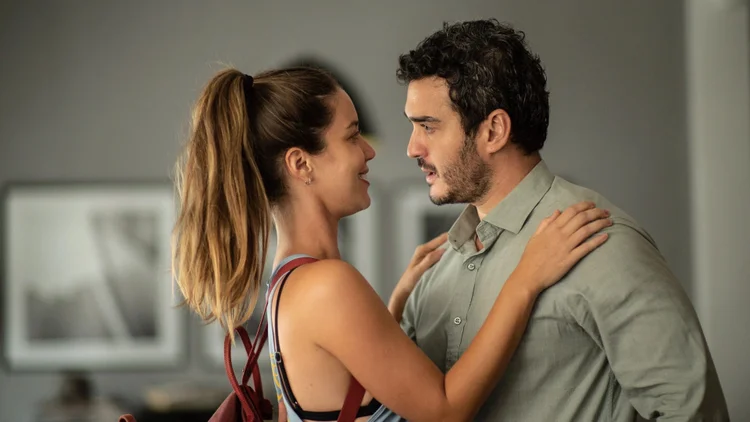 Sessão da Tarde: veja o filme que passa na TV Globo hoje (Um Casal Inseparável/ Divulgação)