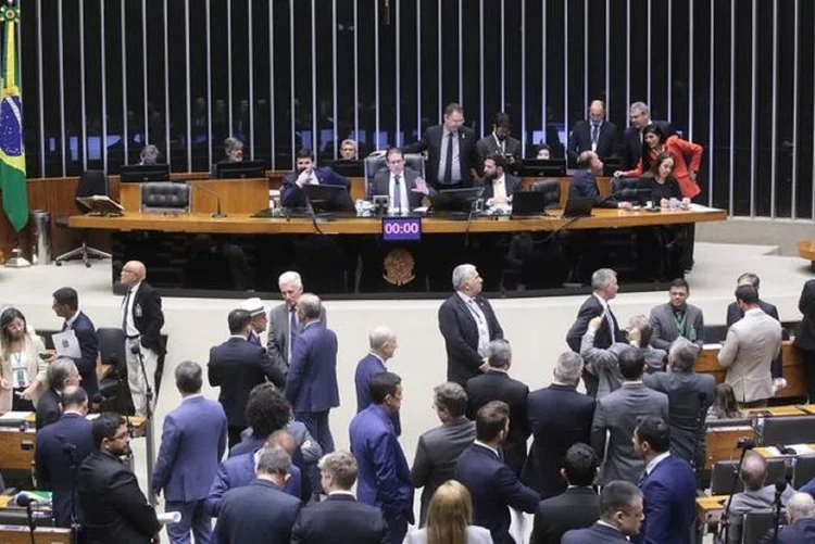 IOF: o projeto de suspensão do aumento do imposto ainda precisa ser aprovado no Senado (Agência Câmara/Agência Câmara)