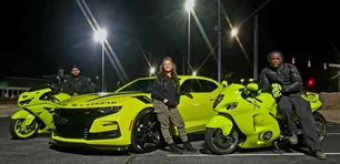 Imagem referente à matéria: Ela aprendeu a consertar carros no Google e hoje sua oficina fatura US$ 440 mil — veja como