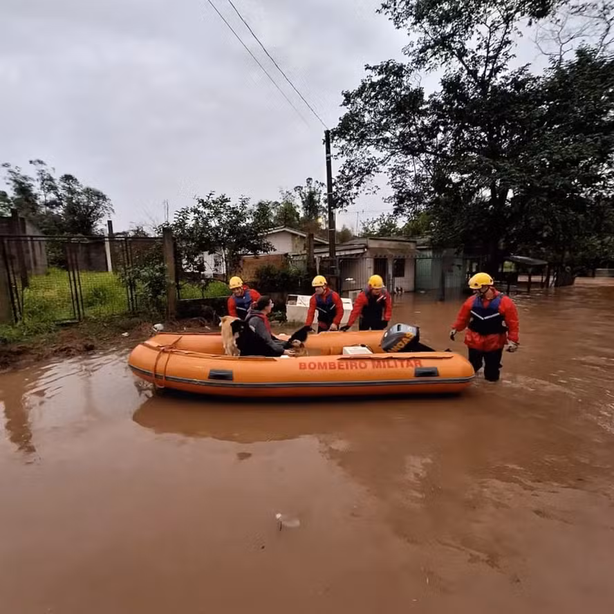Com sete rios na cota de inundação, Rio Grande do Sul tem 6,5 mil pessoas fora de casa