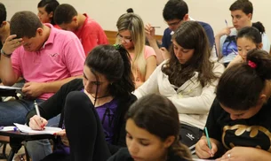 Inscrições para concorrer às bolsas do Prouni no segundo semestre começam nesta segunda