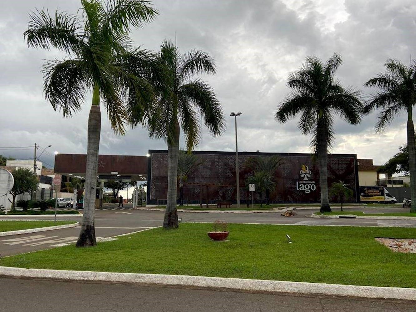 Leilão de imóveis Santander oferece imóveis de R$ 132 mil a R$ 3,1 milhões