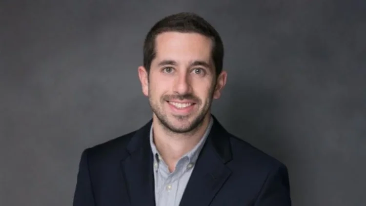 Dan Schweber: conheça técnica usada por CEO para empreender sem fundar um negócio