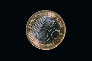 Brasil terá nova moeda de R$ 1; veja fotos e quantas serão produzidas
