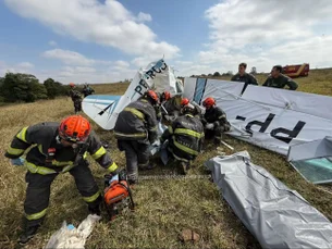 Avião de pequeno porte cai em São José do Rio Preto, no interior de SP; duas pessoas morreram