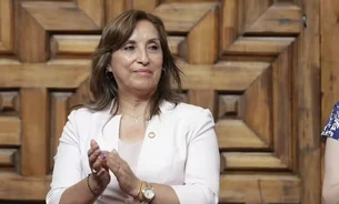 Presidente do Peru dobra o próprio salário em meio a impopularidade recorde