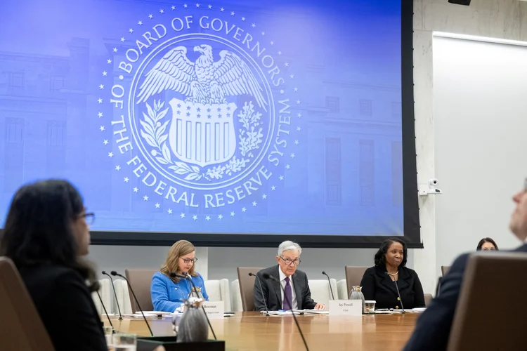 Bitcoin: gestora espera alta com troca no comando do Fed (AFP)