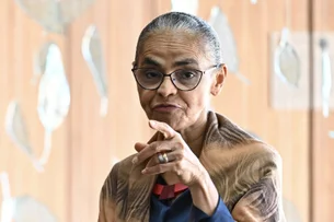 Em novo embate no Congresso, Marina diz ser vítima de machismo e ter pedido 'calma' a Deus