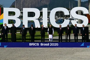 Imagem referente à matéria: Países do Brics querem os próprios cabos submarinos de comunicação
