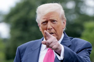 Imagem referente à matéria: Trump planeja impor tarifa geral de cerca de 10% a países pequenos