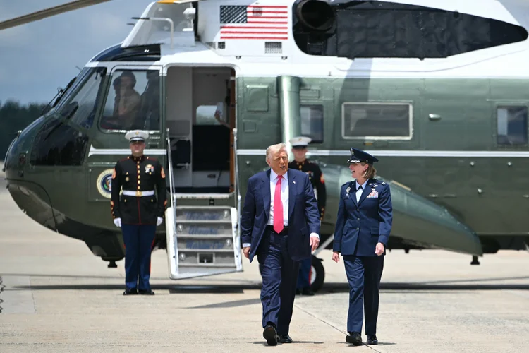 Donald Trump, presidente dos EUA: investigação comercial contra o Brasil traz um grande risco, pois poderá resultar em sanções e barreiras duradouras contra o país (Andrew Caballero-Reynolds/AFP)