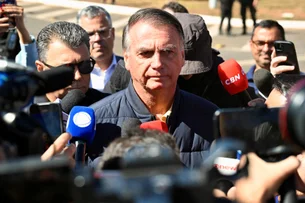 Sob risco de prisão, Bolsonaro cancela participação em atos da oposição na Câmara