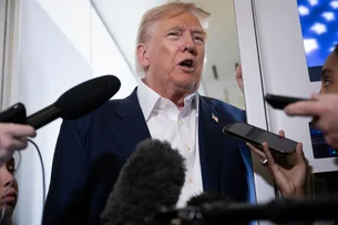 Trump diz ter reconciliado 'para sempre' Armênia e Azerbaijão