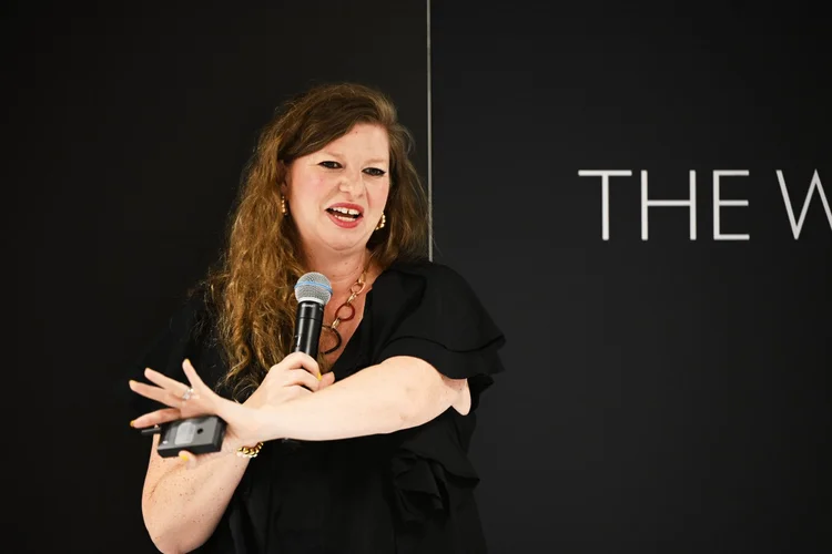 Amy Daroukakis: cofundadora da Culture Connectors destacou no Cannes Lions 2025 a amizade como família e sua influência crescente no comportamento, consumo e cultura (Divulgação/Cannes Lions)