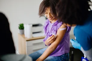 Imagem referente à matéria: Opinião: vacinação contra HPV é caminho mais custo-efetivo para combate ao câncer de colo do útero