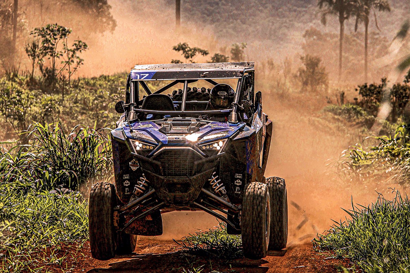 No pó, na lama: as aventuras off-road do CEO da Martha Medeiros