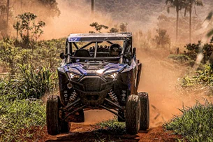 No pó, na lama: as aventuras off-road do CEO da Martha Medeiros