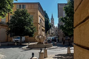 A arte de saborear o sul da França através do vale da gastronomia