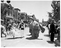 Imagem referente à notícia: Da Califórnia para o mundo: como a Disney transformou os parques em 70 anos