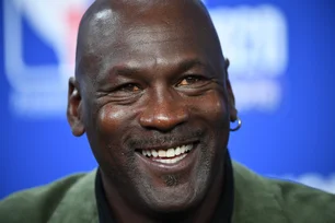 Imagem referente à matéria: Michael Jordan coloca sua mansão nos EUA para aluguel no Airbnb; saiba o valor da diária
