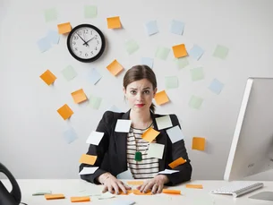 Office housework: por que o funcionário que 'faz tudo' nem sempre é o mais valorizado?