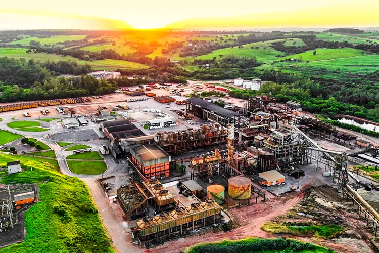 SANTA TEREZINHA: Na safra passada, a usina produziu e exportou 1,120 milhão de toneladas — para este ano, com a melhoria na conectividade, a expectativa é alcançar 1,200 milhão de toneladas (Santa Terezinha/Divulgação)