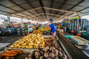 Imagem referente à matéria: Tarifas de Trump, IPCA, falas de dirigentes do Fed: o que move os mercados