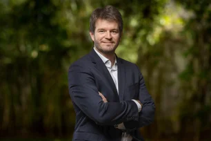 Imagem referente à matéria: “Cuidar do solo é cuidar do nosso futuro”, diz brasileiro na maior produtora global de fertilizante