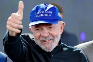 Imagem referente à matéria: Lula anuncia R$ 4,67 bilhões para urbanização de favelas do país em evento em Osasco