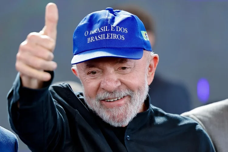 Lula: presidente participará de evento em São Paulo para anunciar investimentos em infraestrutura para favelas em 32 municípios de 12 estados. (Reprodução/Instagram)