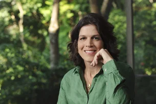 'Brasil precisa de marcos regulatórios para competir em soluções climáticas', diz Renata Piazzon