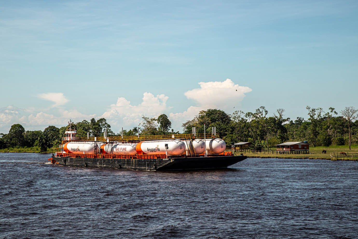 Rio Amazonas - amazon gas - combustivel - barco amazonia - 

Foto: Leandro Fonseca
Data: 02/07/2025