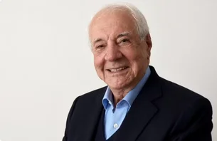 Morre Roberto Duailibi, fundador da DPZ, aos 89 anos