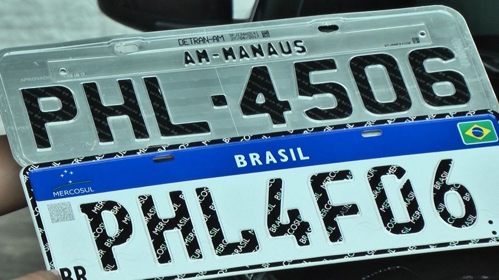 Placas de carros vão voltar a mostrar municípios? Projeto avança na Câmara