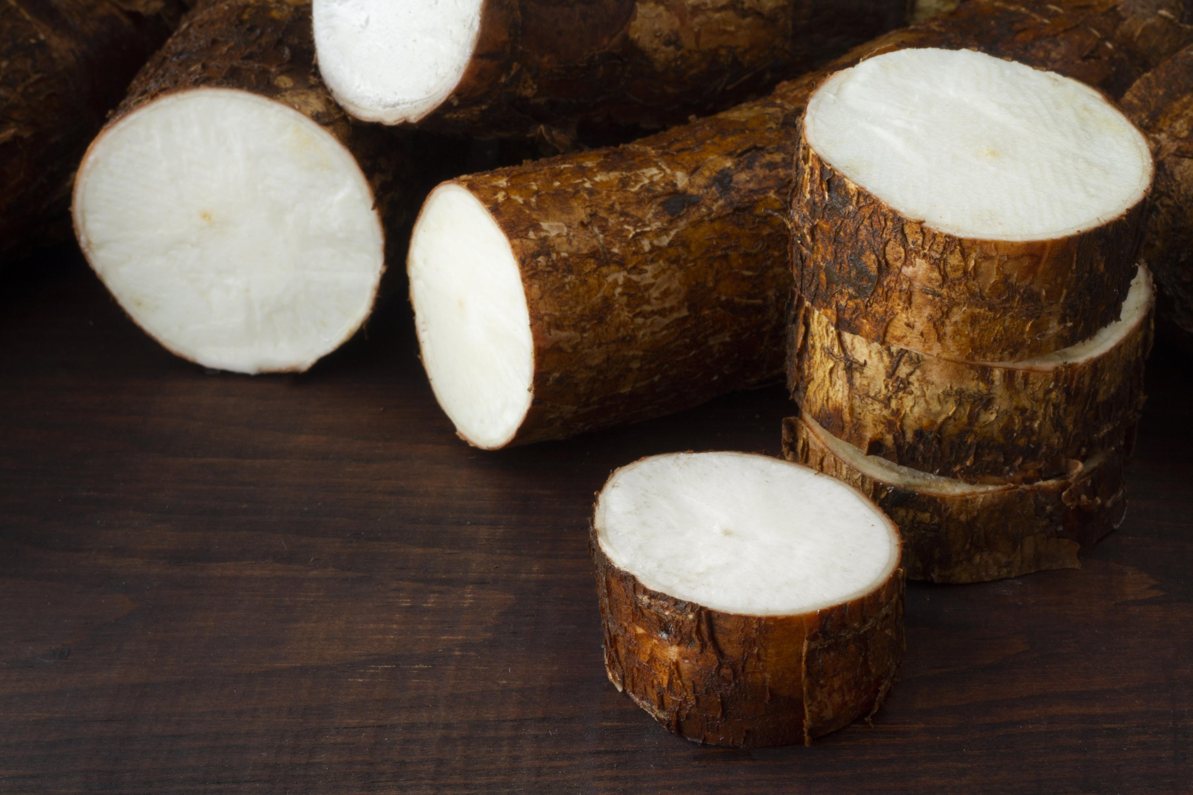 As duas novas mandiocas do Brasil — que prometem elevar a produtividade da farinha