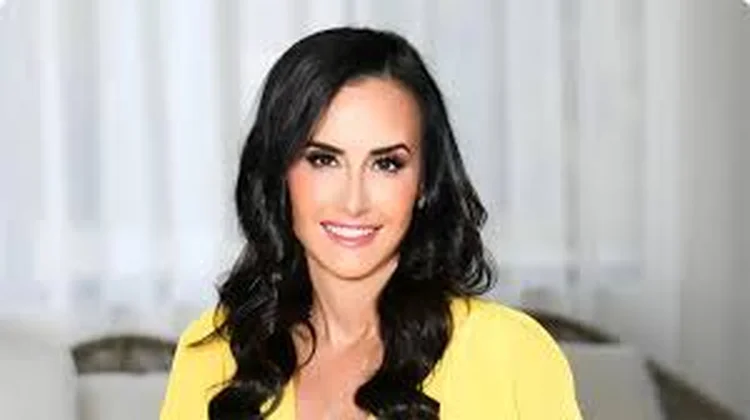 Kim Perell: veja como empresária ficou milionária antes dos 30 anos (Reprodução/Instagram) 