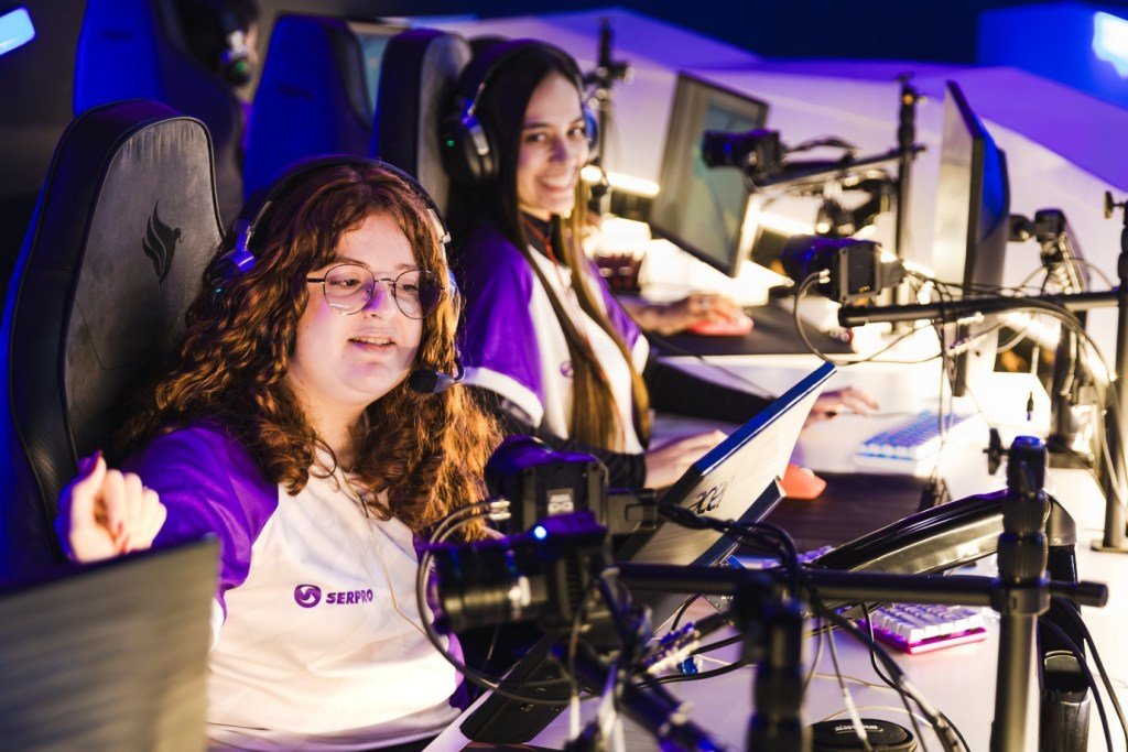 Jogadoras do Hub Serpro, da W7M