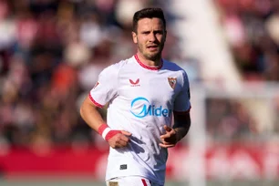 Imagem referente à matéria: Quem é Saúl Ñíguez, meia do Atlético de Madrid que negocia com o Flamengo para jogar no Brasileirão