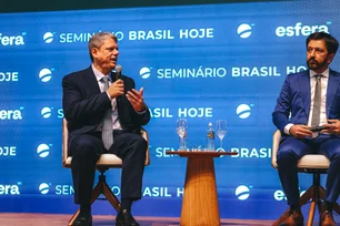 Imagem referente à matéria: 'O Brasil precisa fazer 40 anos em 4', diz Tarcísio sobre prioridades para próximo governo