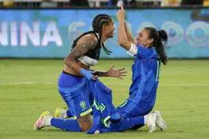 Brasil vence Colômbia e é campeão da Copa América de futebol feminino