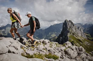 Imagem referente à matéria: Tinder das Montanhas: cadernos de amor ajudam casais a se encontrarem na Suíça
