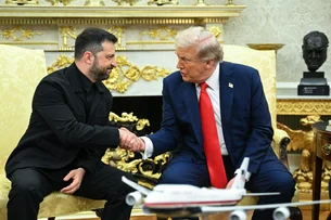 Trump recebe Zelensky, diz que vai garantir segurança da Ucrânia, mas descarta cessar-fogo